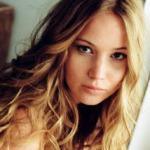 Natalie's ideal cast. Jennifer Lawrence as Emily.